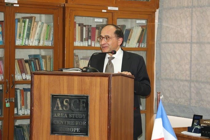 Lecture "The Economic, Strategic and Environmental Consequences of the new Silk Roads" by Dr. Jean-Francois Di Meglio, President, Asia Centre, France